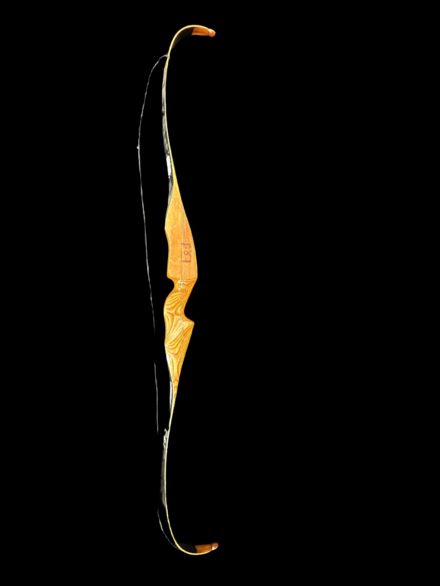 DAMON HOWITT - HUNTER Recurve Bow