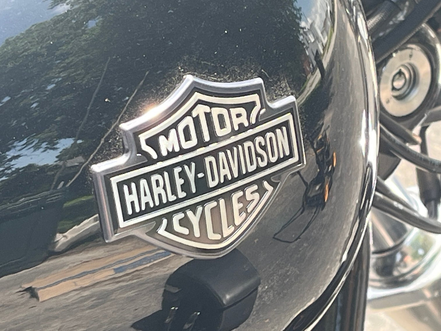 2016 HARLEY-DAVIDSON DYNA WIDE GLID FXDWG MOTORCYCLE, CUSTOM CRUISER -PREOWNED