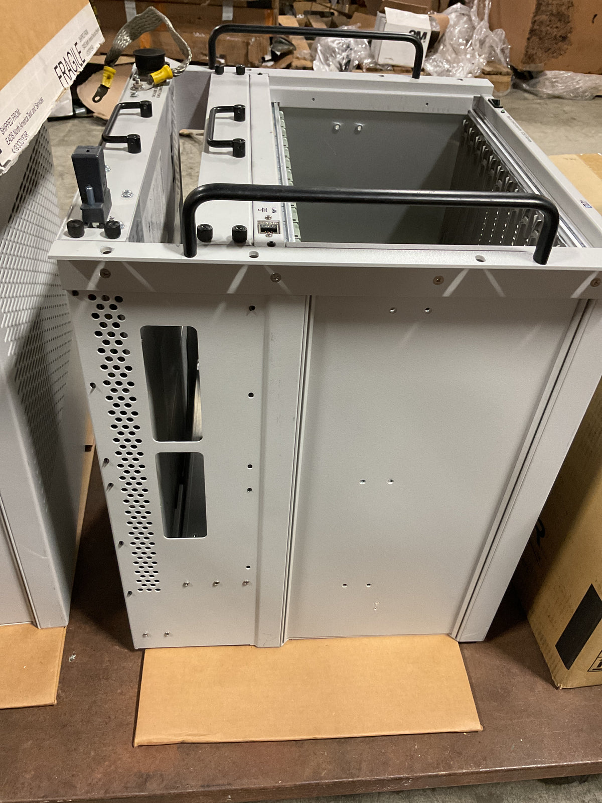 RACAL EADS 1263 SERIES VXIBUS PM2-03-2828-2 W/FANS - PREOWNED