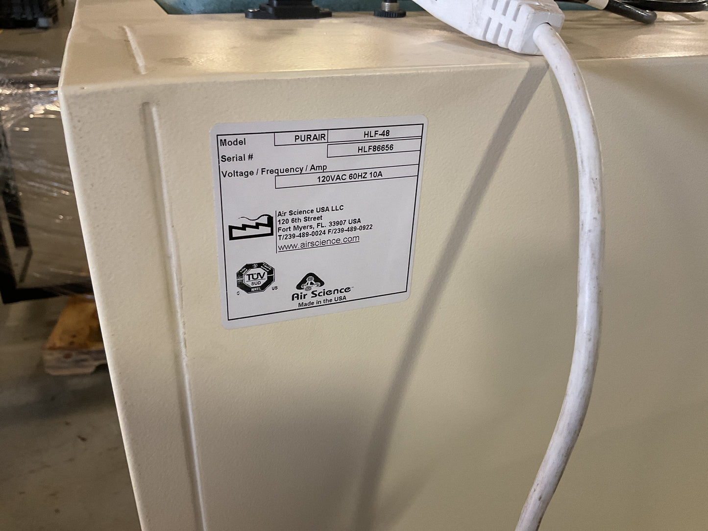 AIR SCIENCE LF SERIES LAMINAR FLOW HOOD HLF-48 #14 -PREOWNED