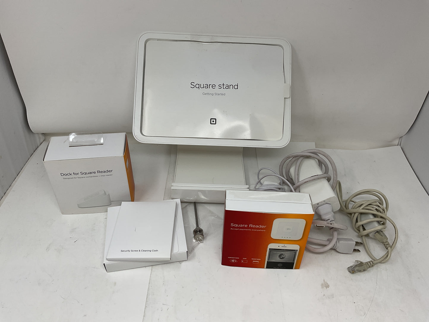SQUARE CC READER, DOCK, STAND- PREOWNED