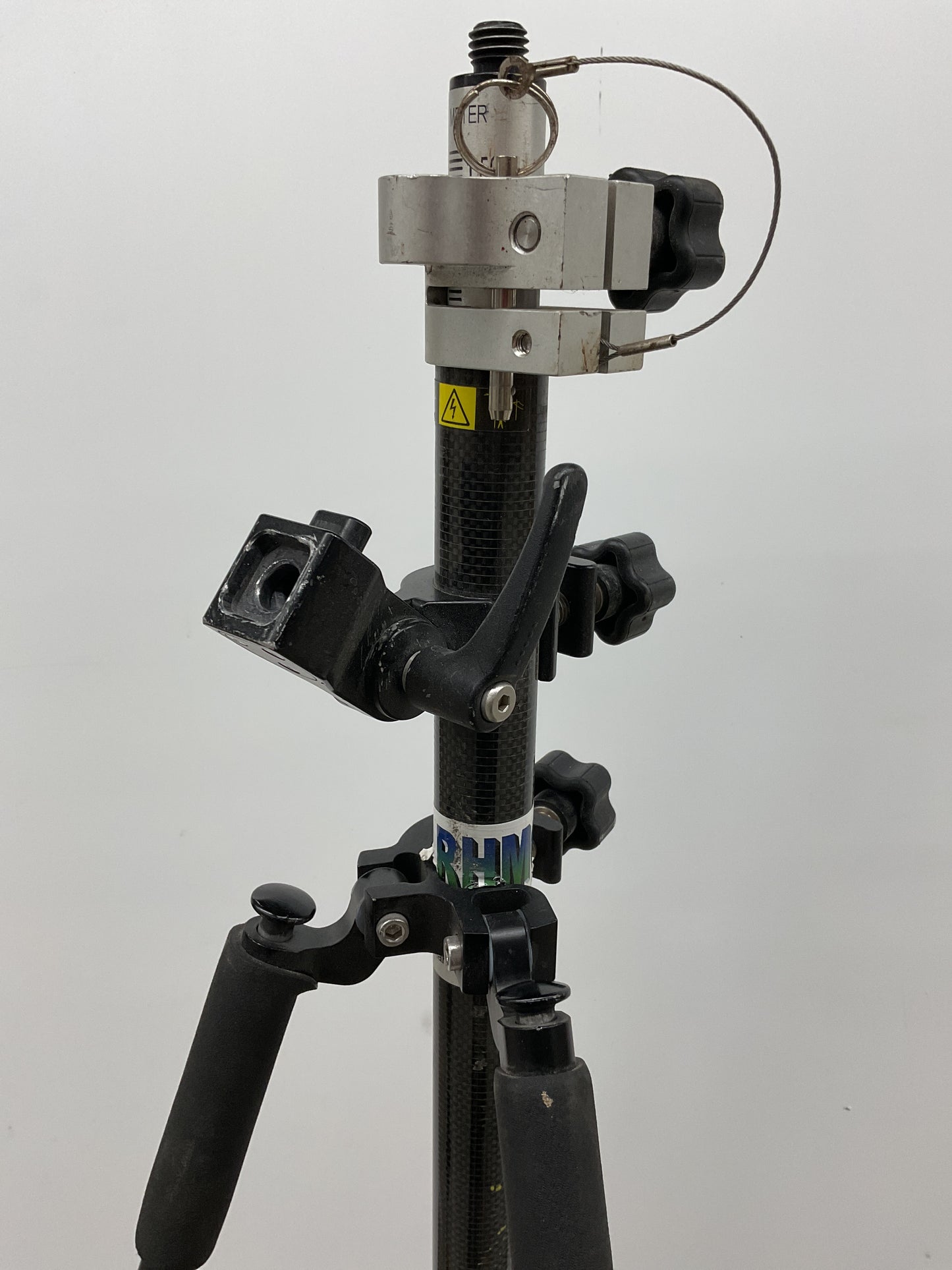 HILTI TRIPOD FOR DIGITAL POSITIONING SYSTEMS POA75 - PREOWNED