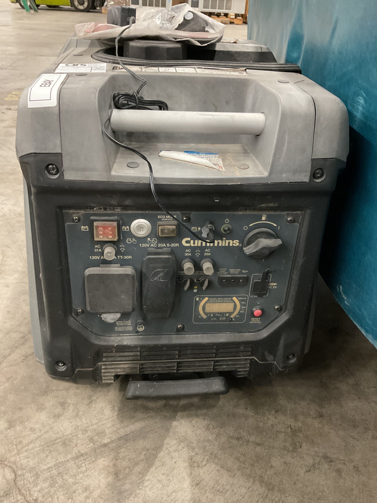 CUMMINS DIGITAL INVERTER GENERATOR P4500I REMOTE START -PREOWNED