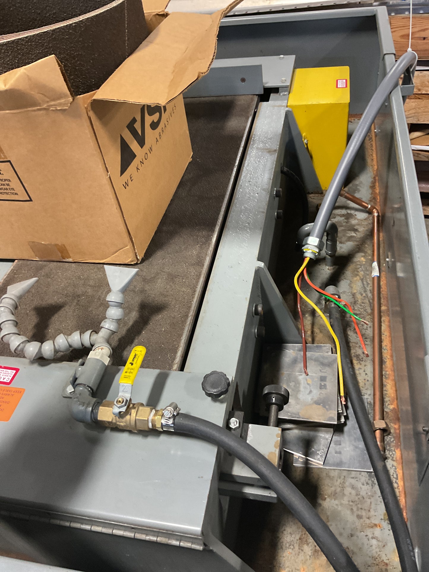 KALAMAZOO WET BELT SANDER S14HW 440V -PREOWNED