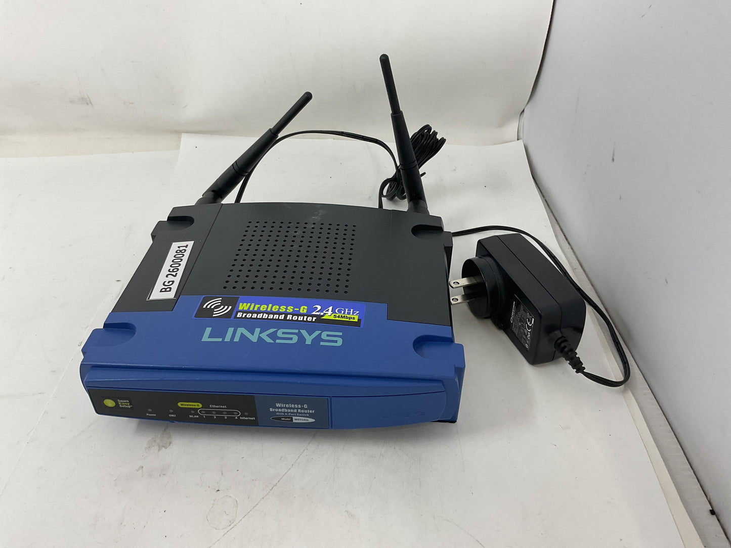 LINKSYS WIRELESS-G BROADBAND ROUTER WRT54GL - PREOWNED