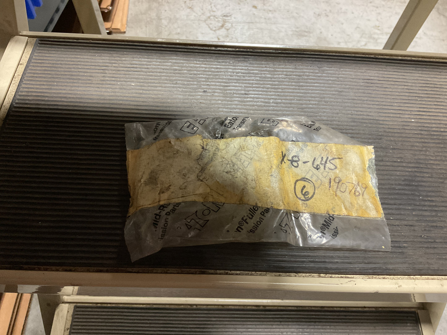 MACK MACKX BOLT PACK 190769 - NOS