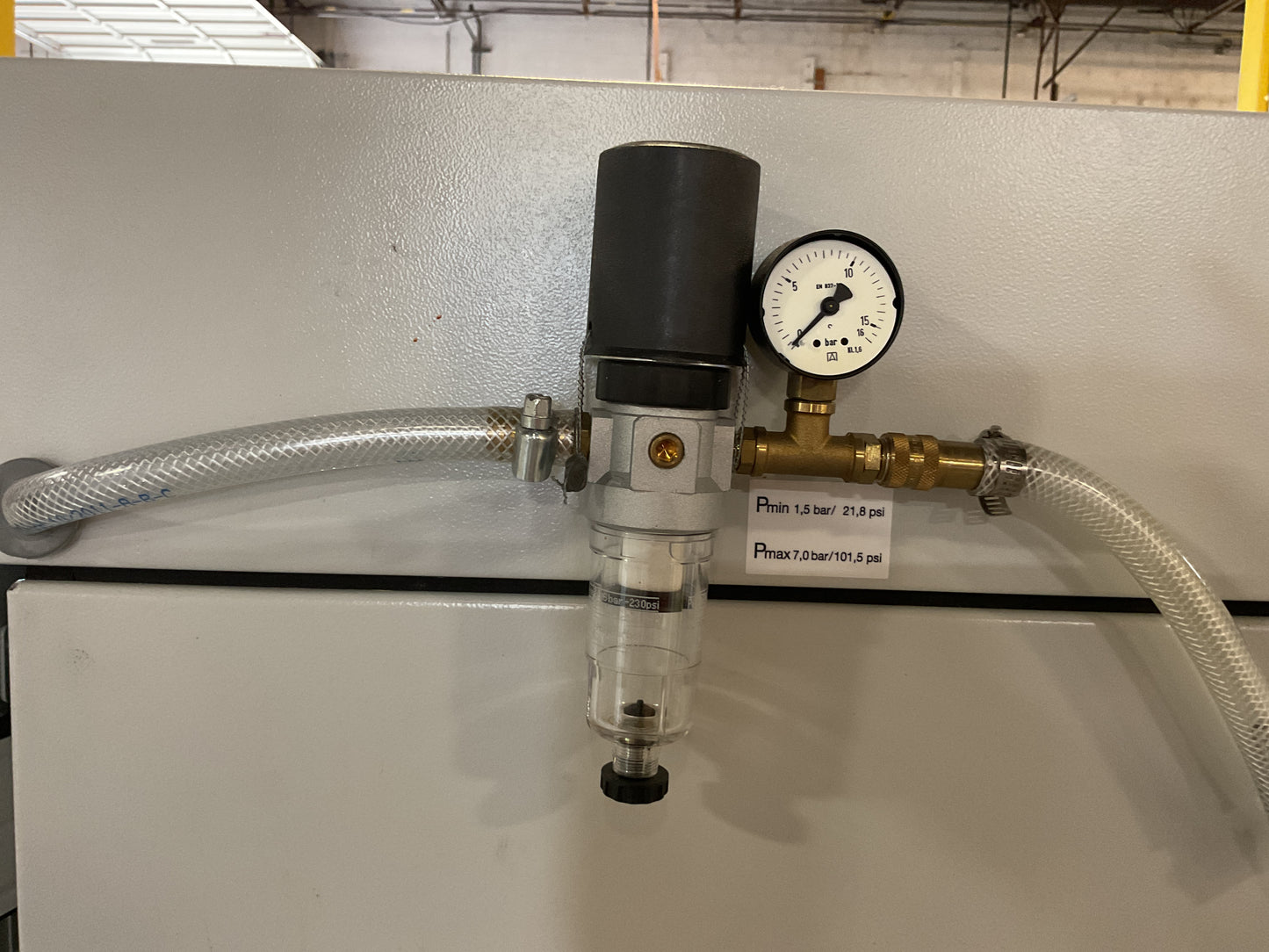 BINDER VACUUM OVEN VDL-115 -PREOWNED DAMAGED