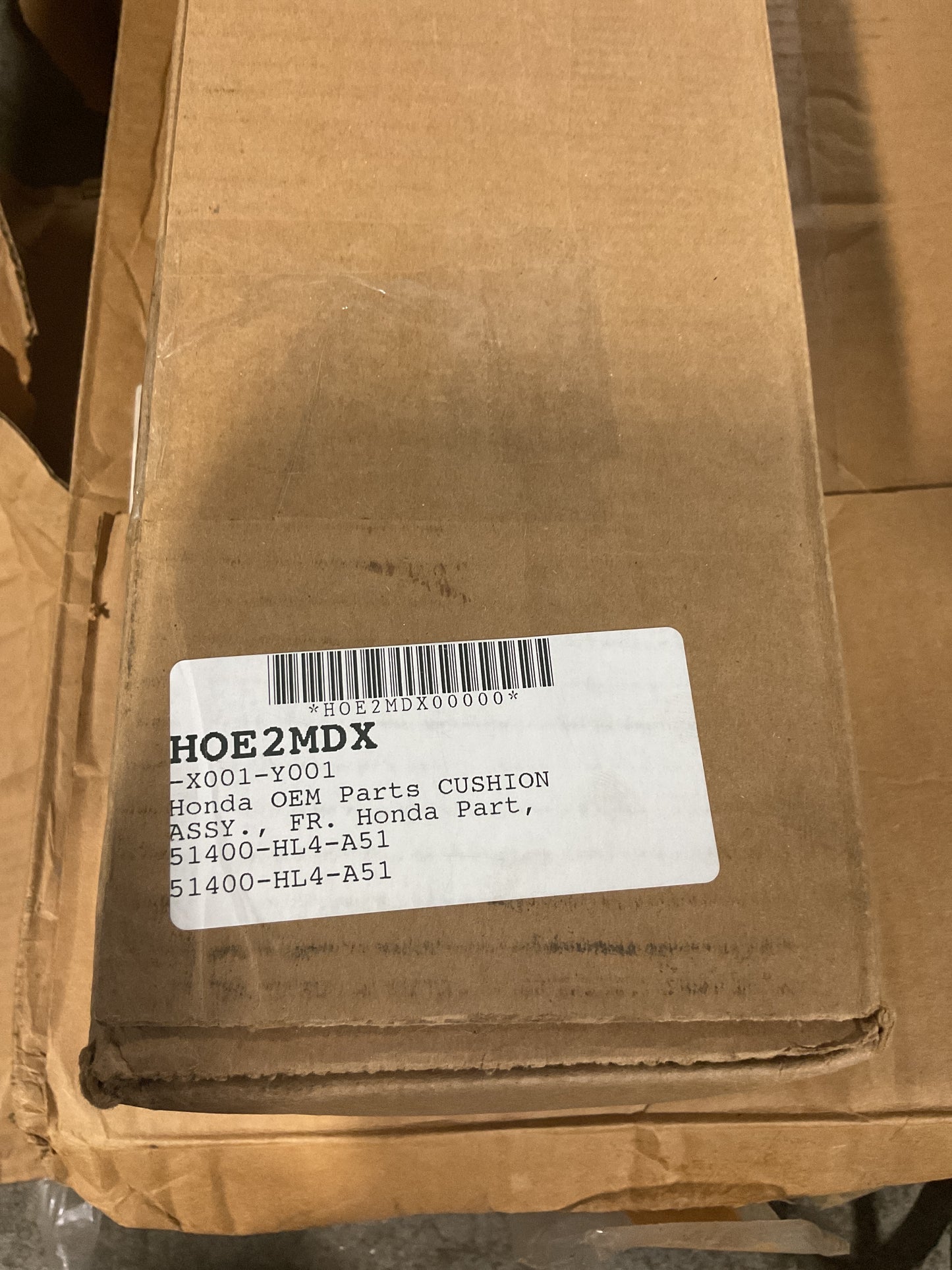 HONDA CUSHION ASSEMBLY HOE2MDX 51400-HL4-A51 -NEW