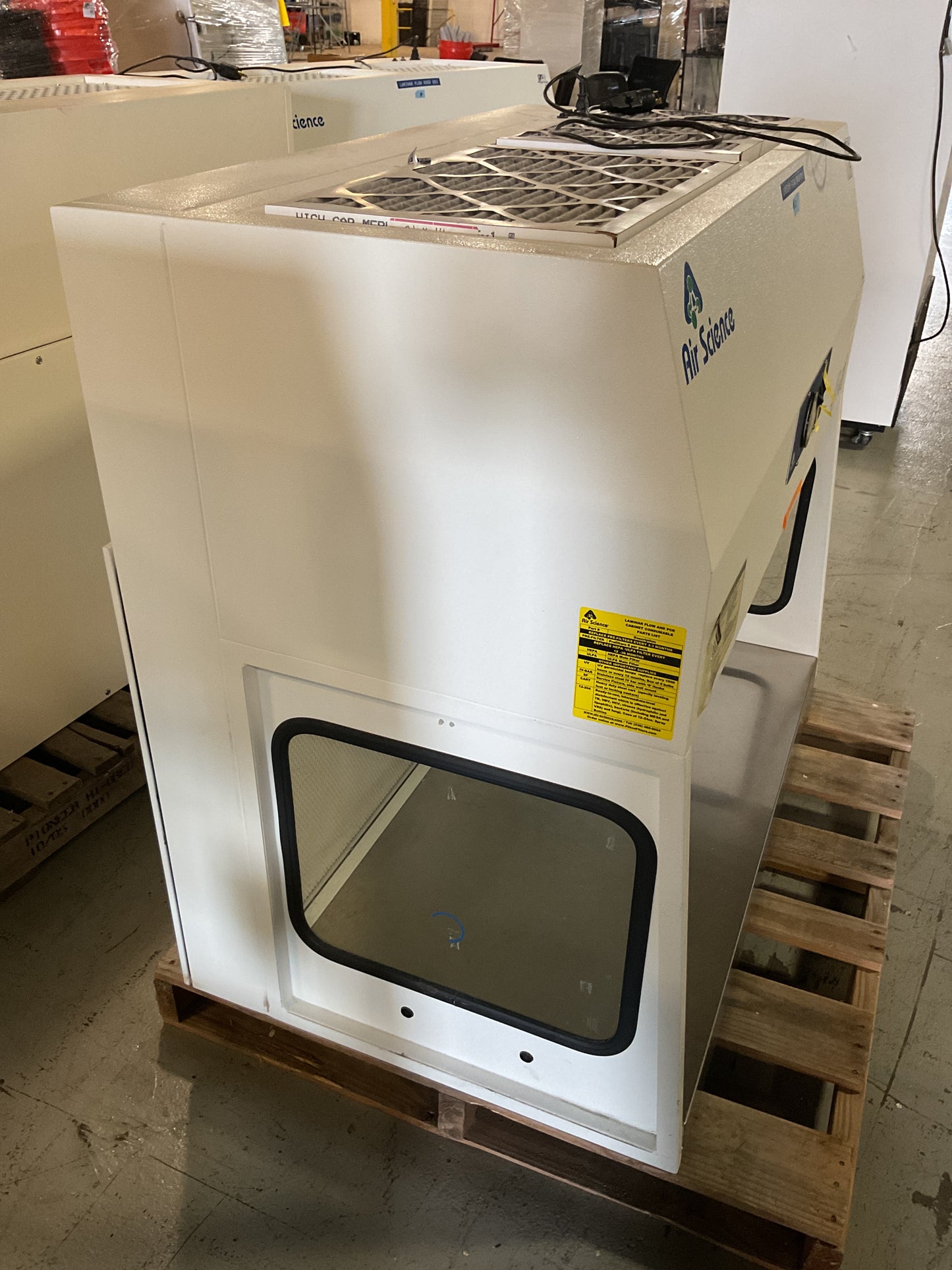 AIR SCIENCE LF SERIES LAMINAR FLOW HOOD HLF-48 #5 -PREOWNED