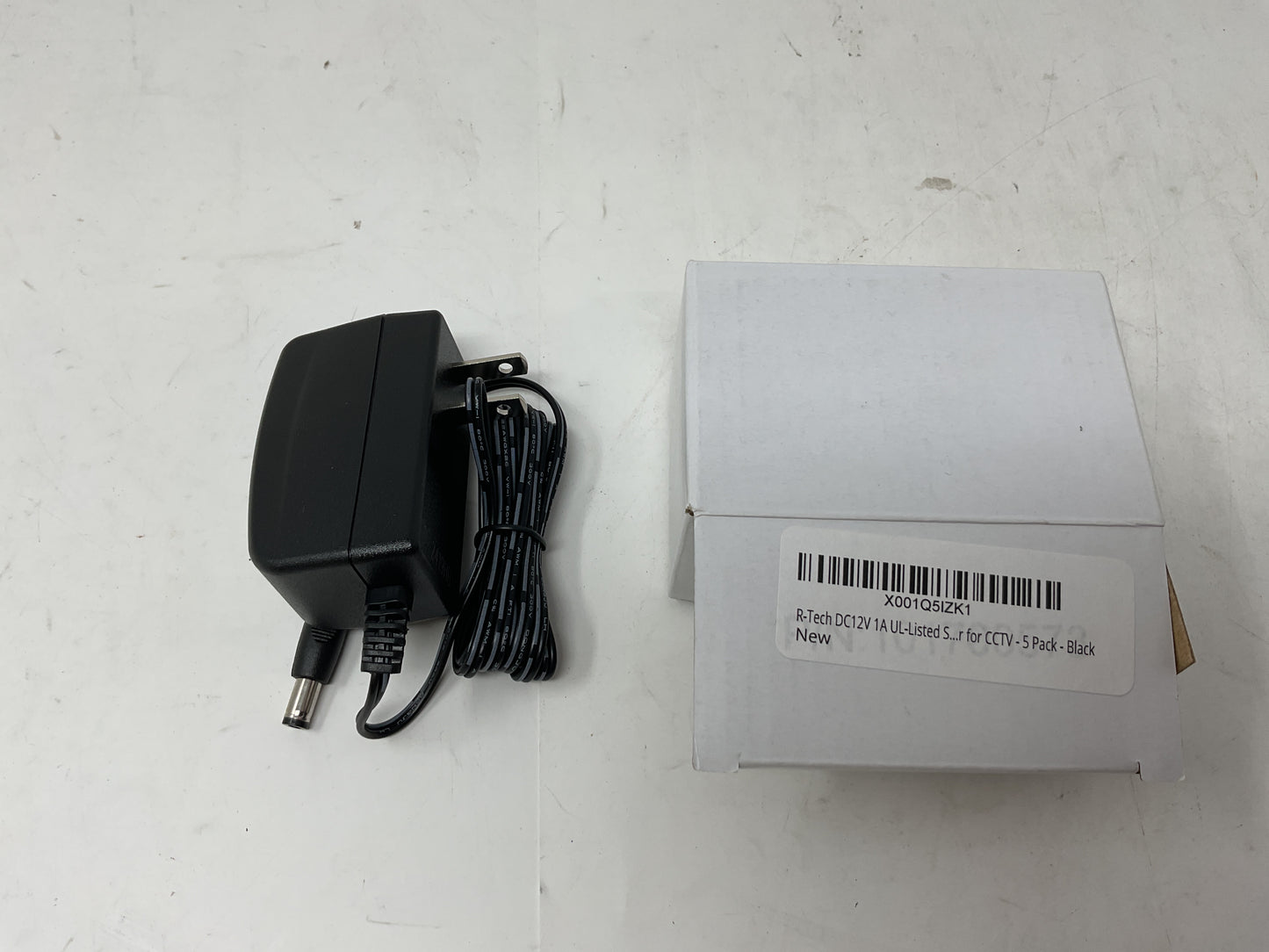 DVE R-TECH SWITCHING ADAPTER DC12V 1A DSA-12PFT-12 -NEW