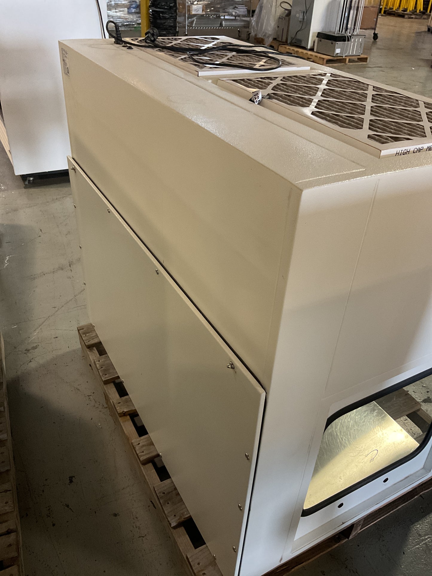 AIR SCIENCE LF SERIES LAMINAR FLOW HOOD HLF-48 #5 -PREOWNED
