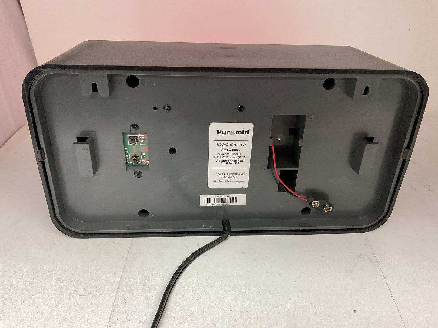 PYRAMID TIME SYSTEMS DIGITAL CLOCK DIG-4W - NOS