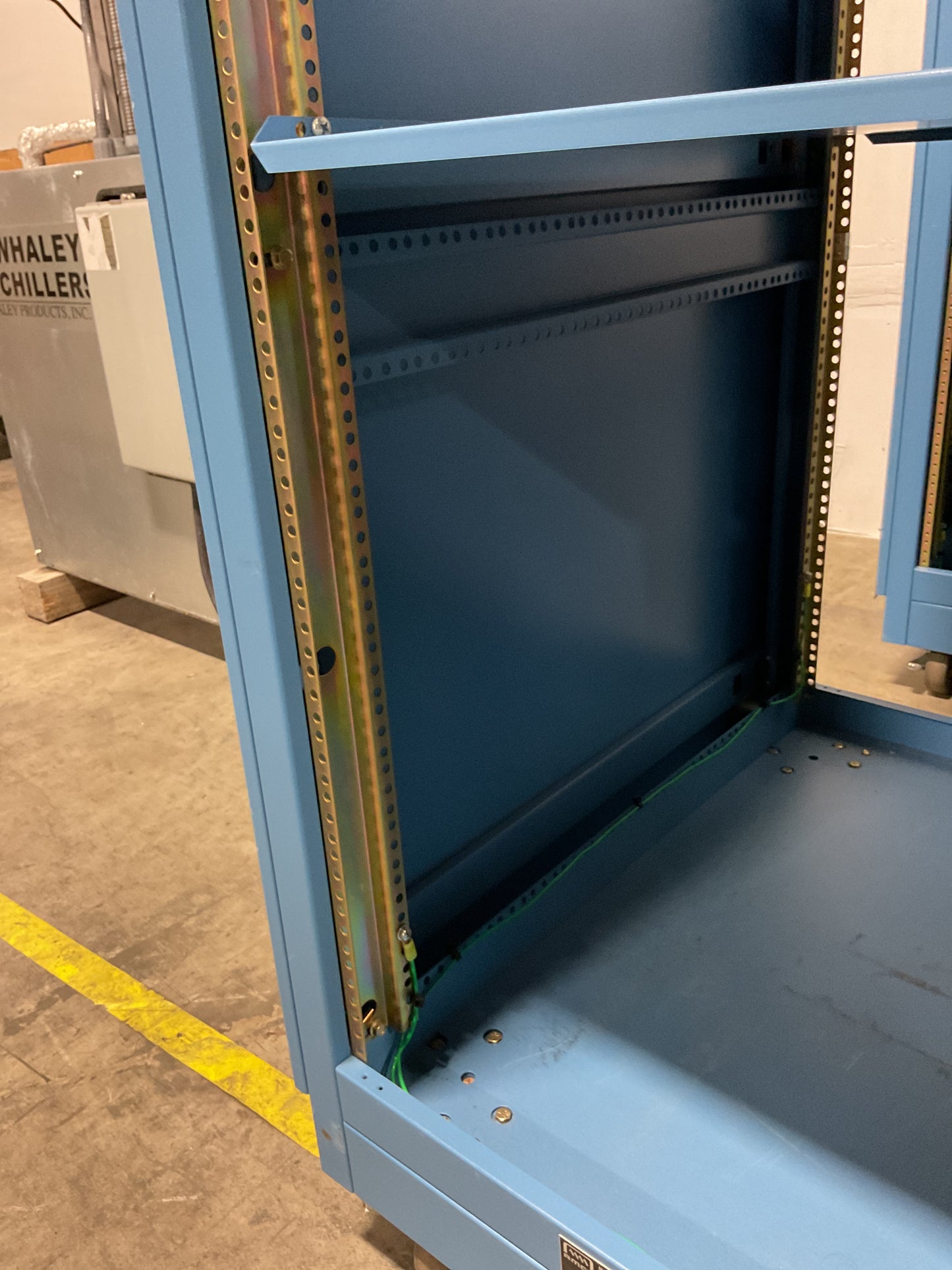 AMCO MODULAR ENCLOSURES 685041 3-BAY DATA CENTER RACK - PREOWNED