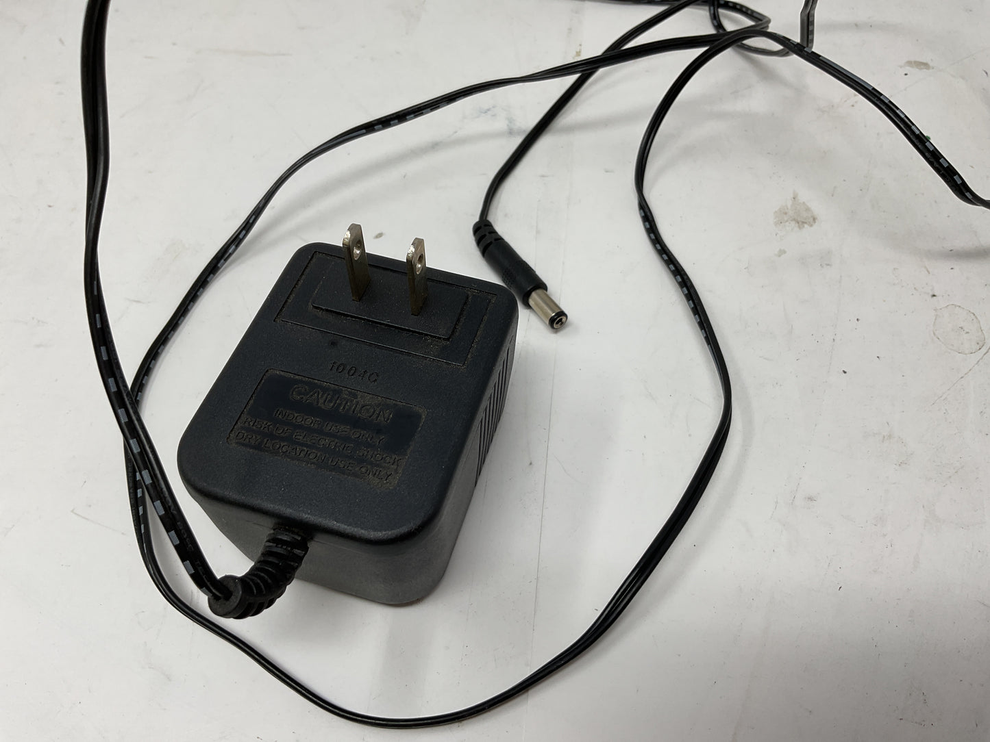 LINKSYS POWER ADAPTER A9-1A 9VAC 1000MA -PREOWNED