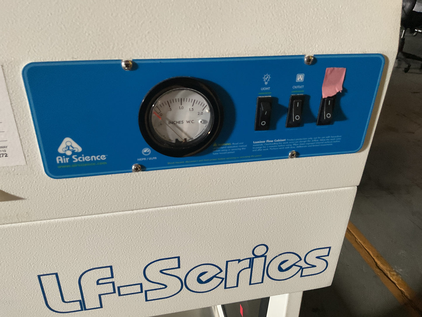 AIR SCIENCE LF SERIES LAMINAR FLOW HOOD VLF-96 - PREOWNED