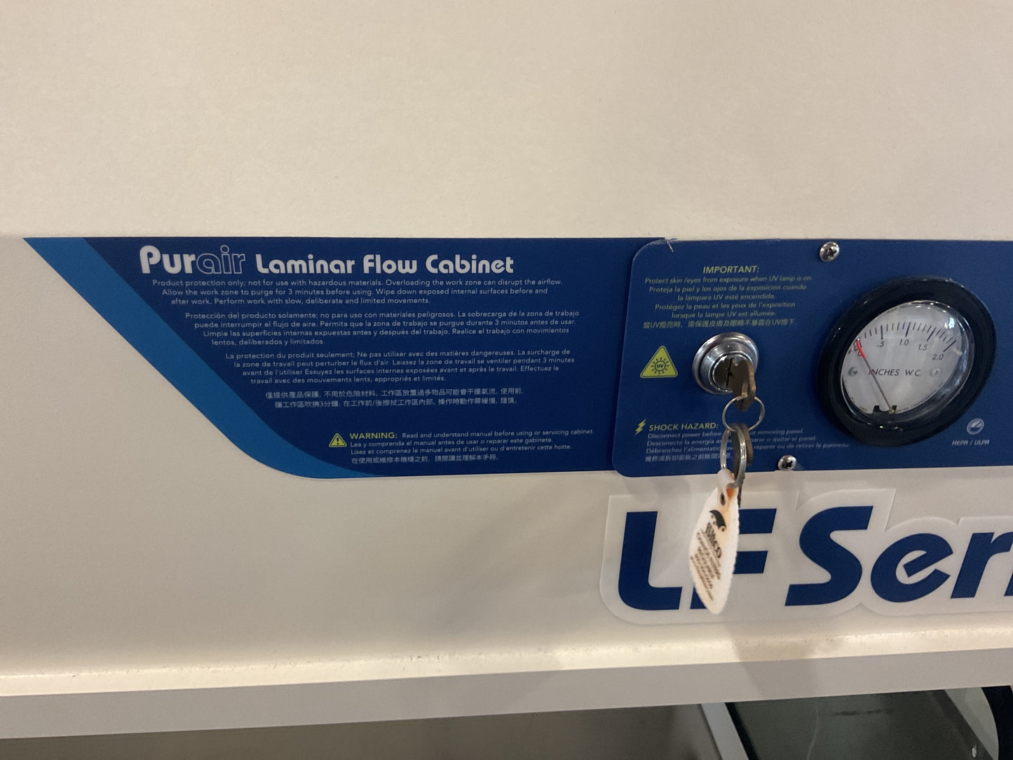 AIR SCIENCE LF SERIES LAMINAR FLOW HOOD HLF-48 #14 -PREOWNED