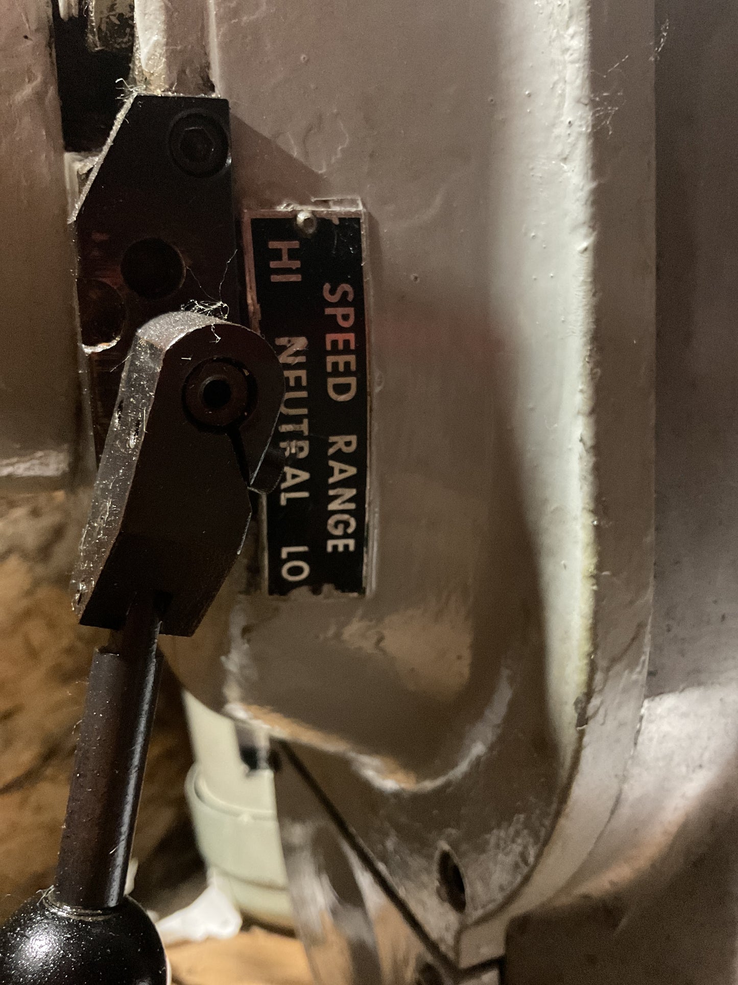 BRIDGEPORT MILLING MACHINE HEAD AND MOTOR - PREOWNED SURPLUS