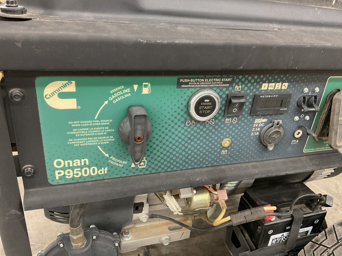 CUMMINS PUSH BUTTON ELECTRIC START GAS/PROPANE GENERATOR 9500W ONAN P9500DF -PREOWNED