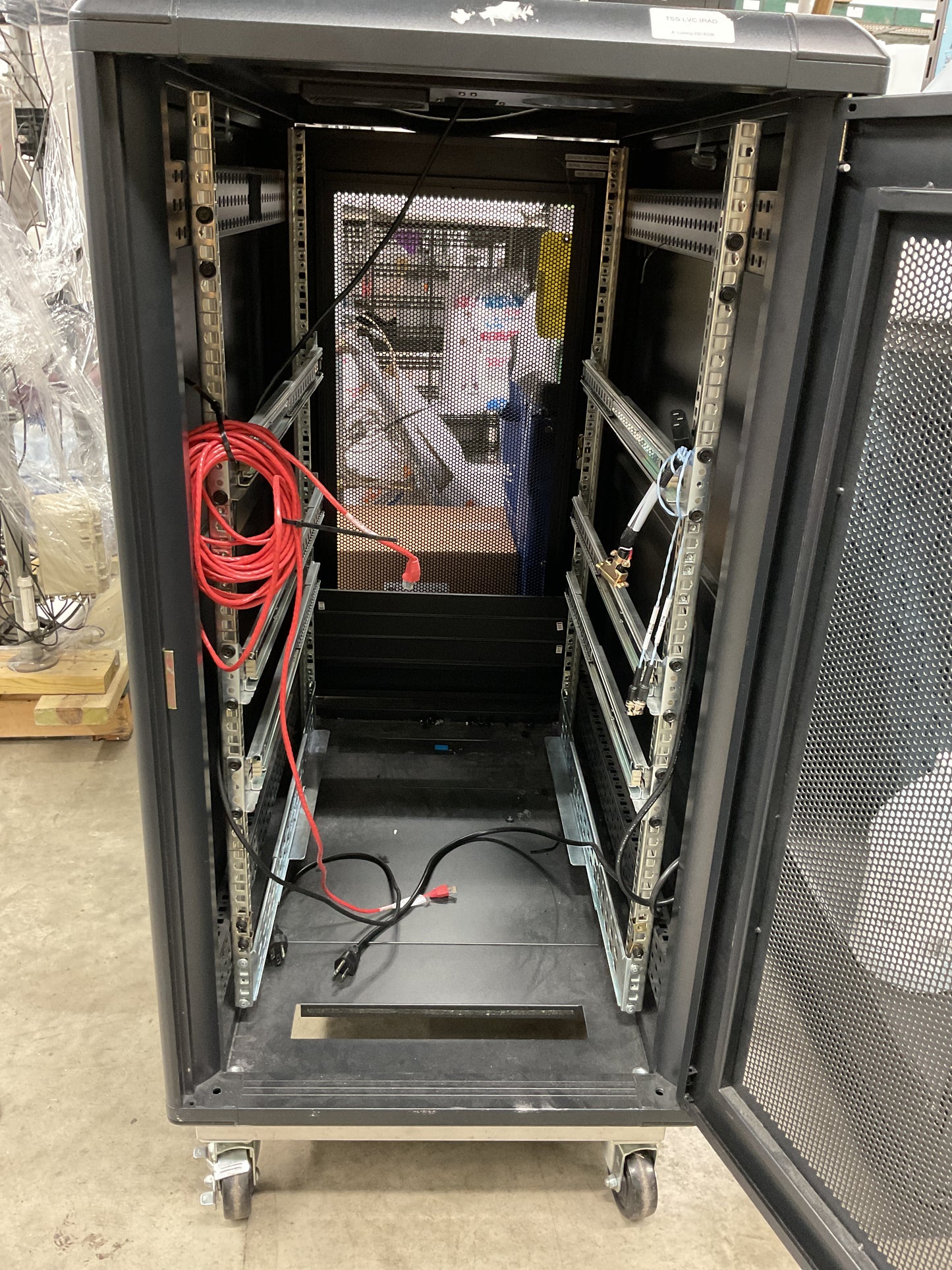 COLFAX INTERNATIONAL SERVER RACK CABINET 22U - PREOWNED