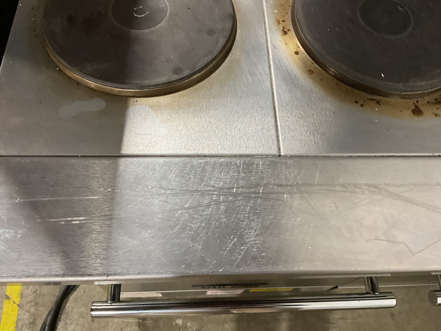VULCAN ELECTRIC 60" RANGE 10 FRENCH PLATES W/ 2 OVENS EV60SS-10FP480- PREOWNED