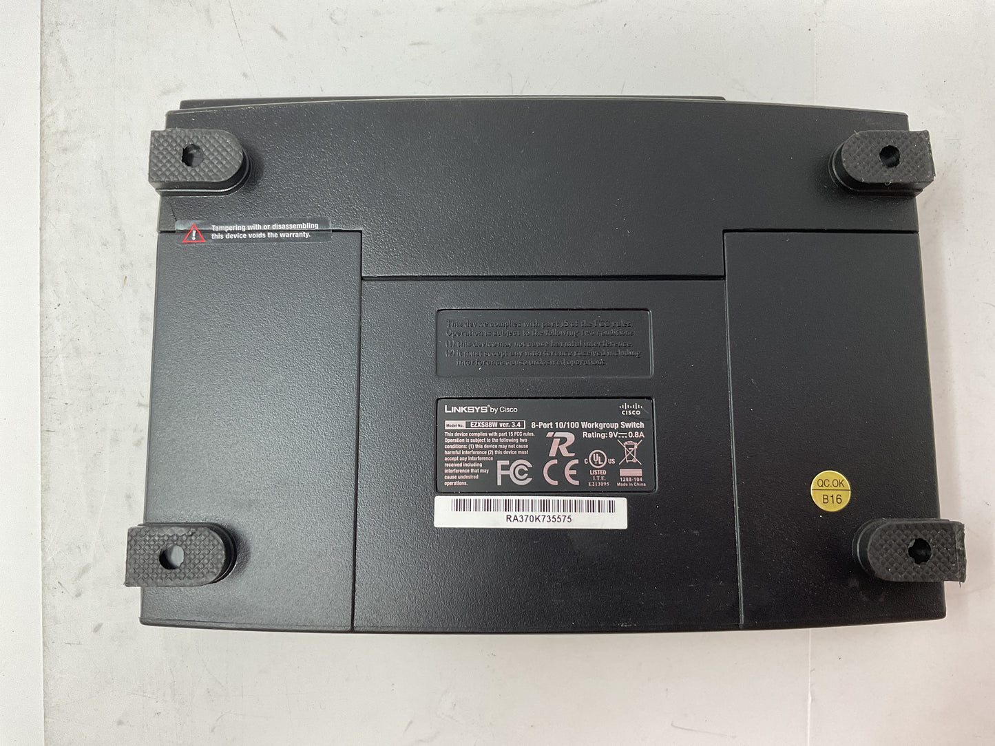 LINKSYS ETHERFAST 10/100 8-PORT WORKGROUP SWITCH EZXS88W- PREOWNED