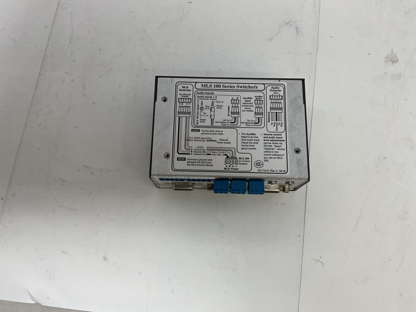 EXTRON DISTRIBUTION AMPLIFIER MDA 3A NO PLUG - PREOWNED