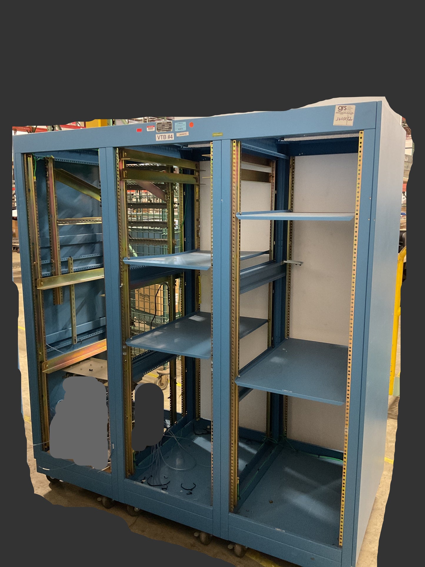 AMCO MODULAR ENCLOSURES 685041 3-BAY DATA CENTER RACK - PREOWNED