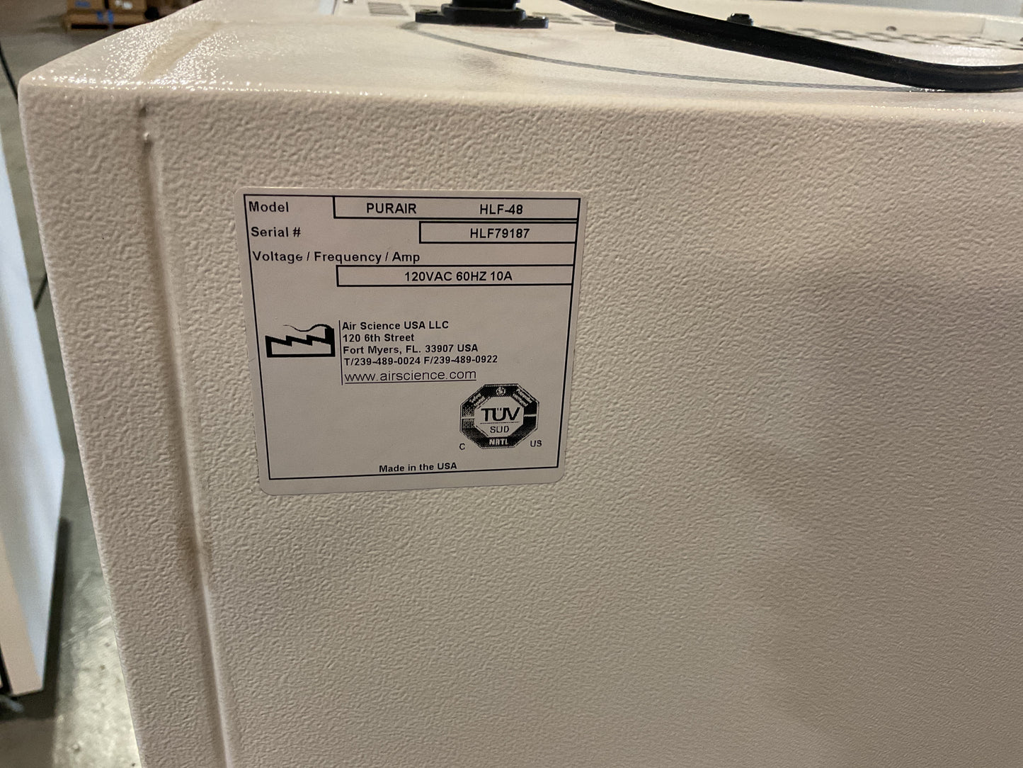 AIR SCIENCE LF SERIES LAMINAR FLOW HOOD HLF-48 #3 -PREOWNED