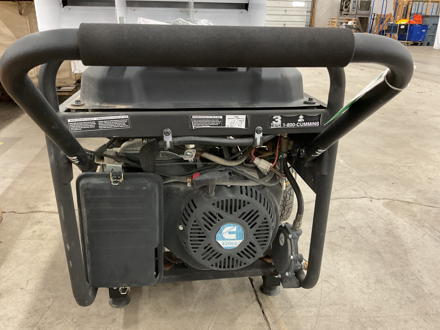 CUMMINS PUSH BUTTON ELECTRIC START GAS/PROPANE GENERATOR 9500W ONAN P9500DF -PREOWNED