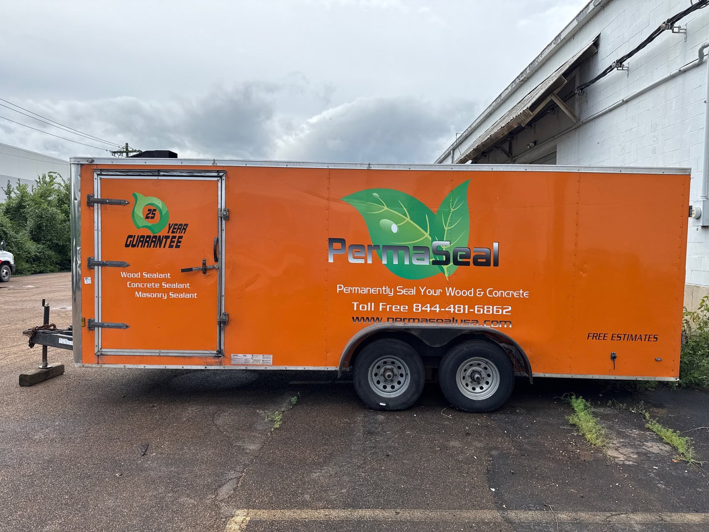 2019 FOREST RIVER TRAILER 20FT + PROFESSIONAL-GRADE DECK RESTORATION SYSTEM 20'
