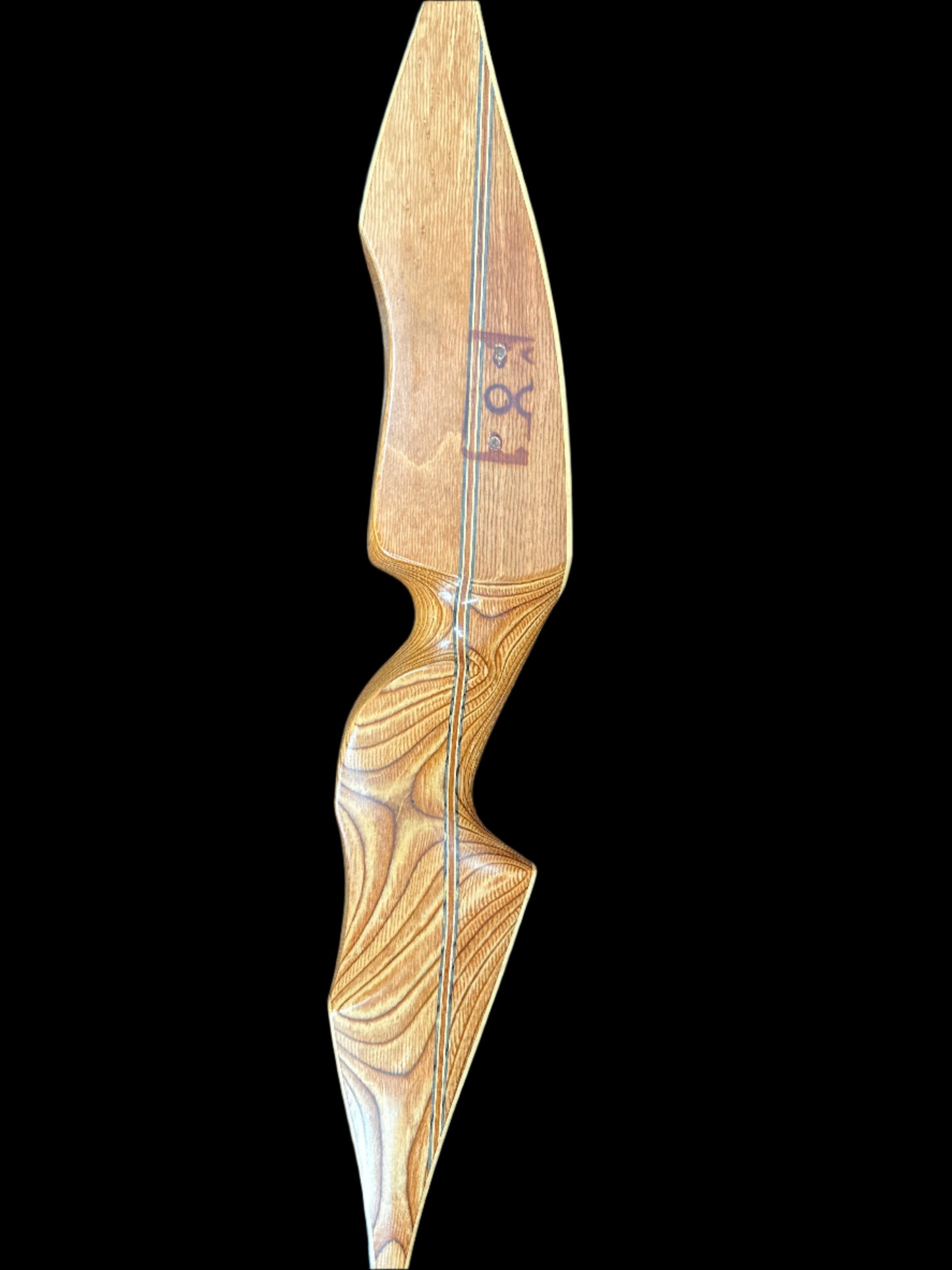 DAMON HOWITT - HUNTER Recurve Bow