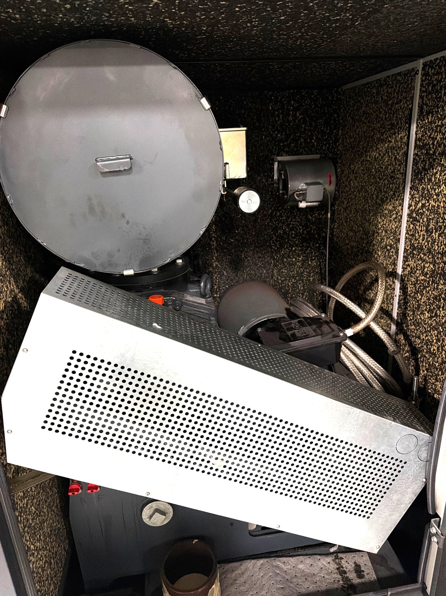 Busch TYR Industrial Rotary Lobe Vacuum Pump and Blower System