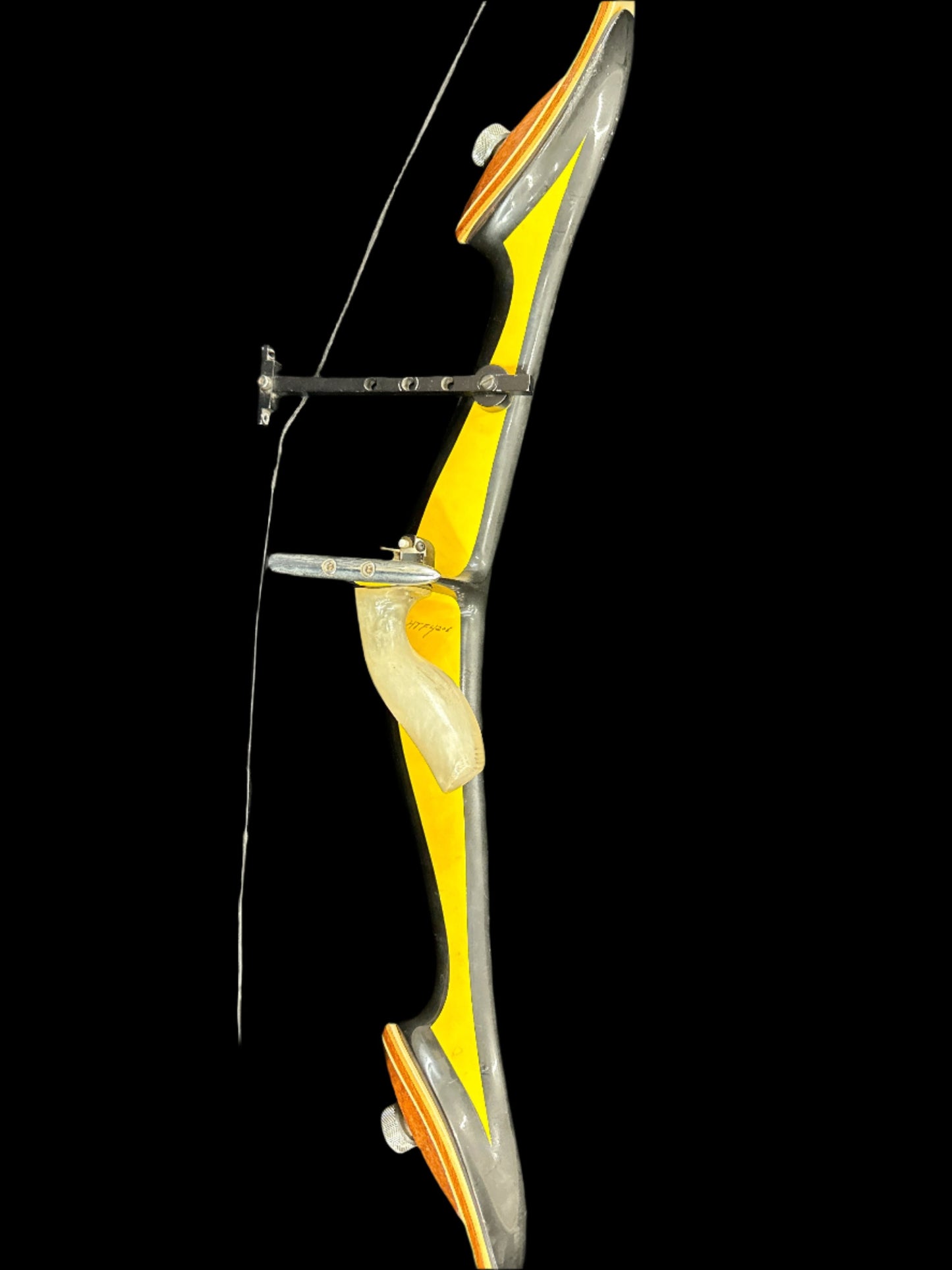 DAMON HOWATT - ELDARADO Recurve Bow