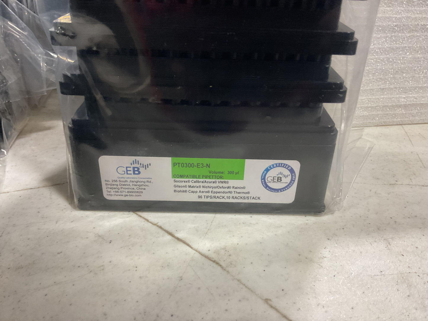 OPENTRONS LIQUID HANDLING PIPPETING ROBOT OT2 - NEW