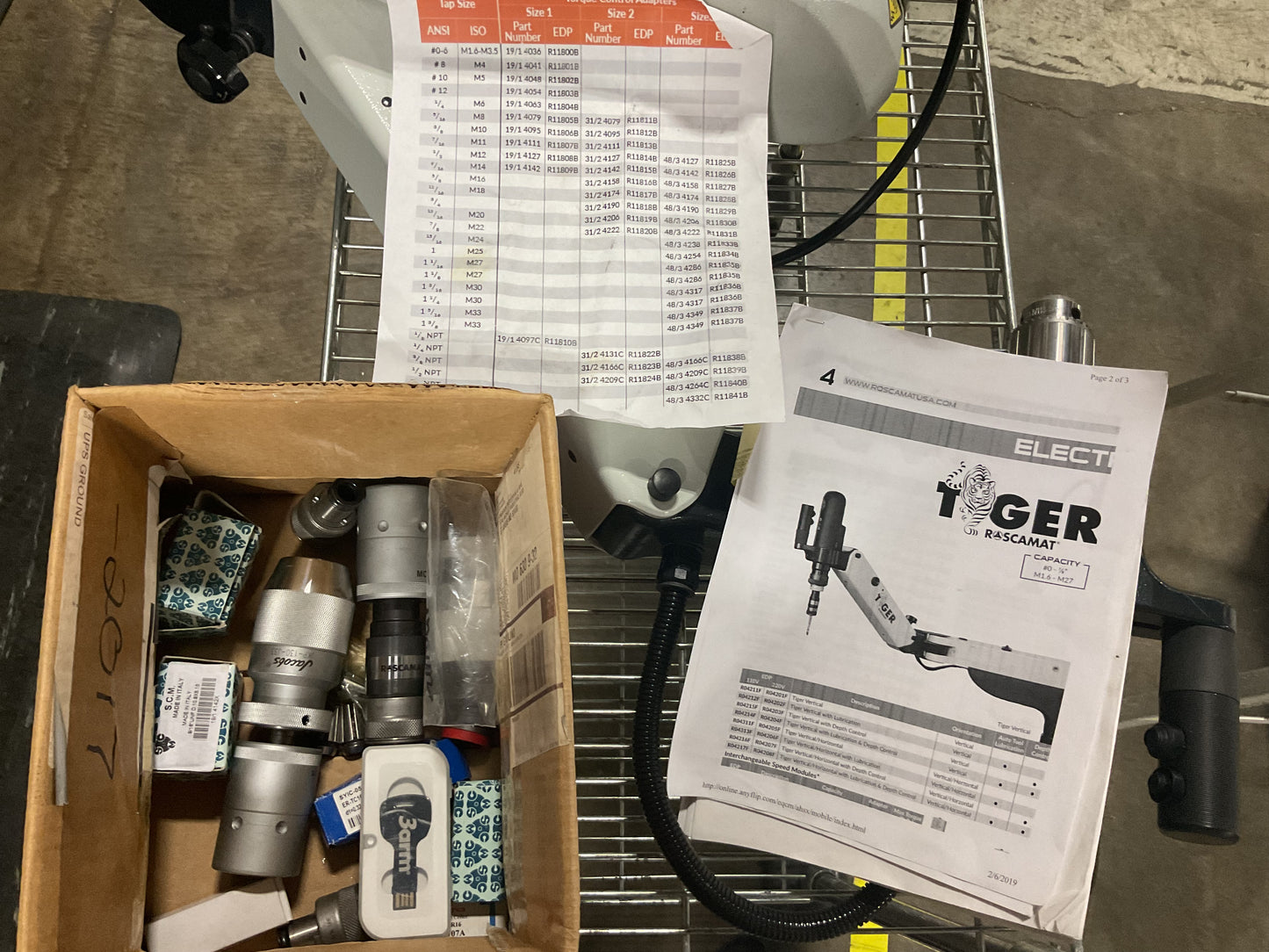 ROSCAMAT TIGER ELECTRIC TAPPING ARM MACHINE W/CHUCKS - PREOWNED