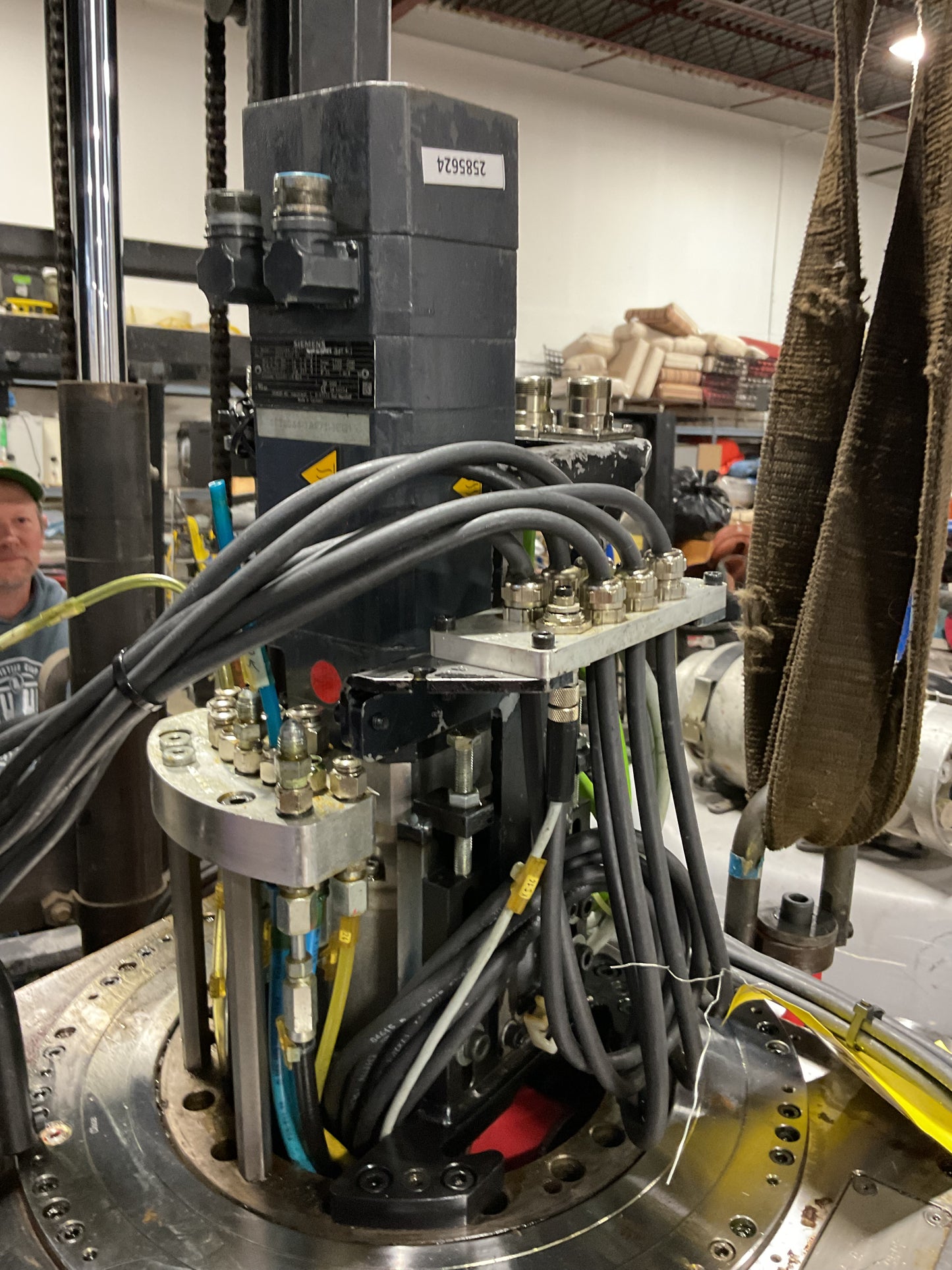 FISHER MILLING SPINDLE MFWS-1913/30/1 VC HSK-A63 -PREOWNED