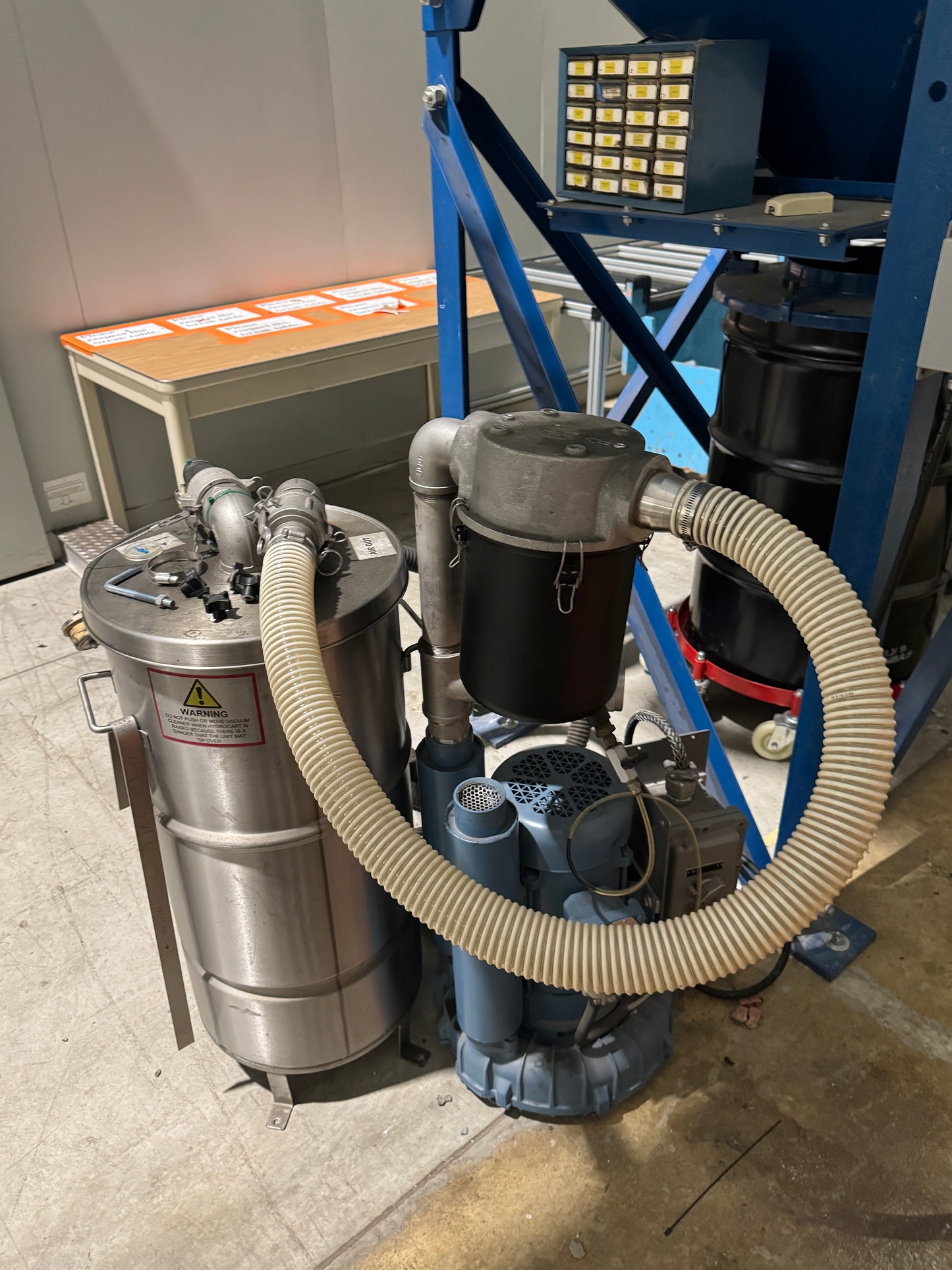 ABB LASER WELDING ROBOT SYSTEM IRB-6600-M-2004 + IPG LASER YLS-15000 -