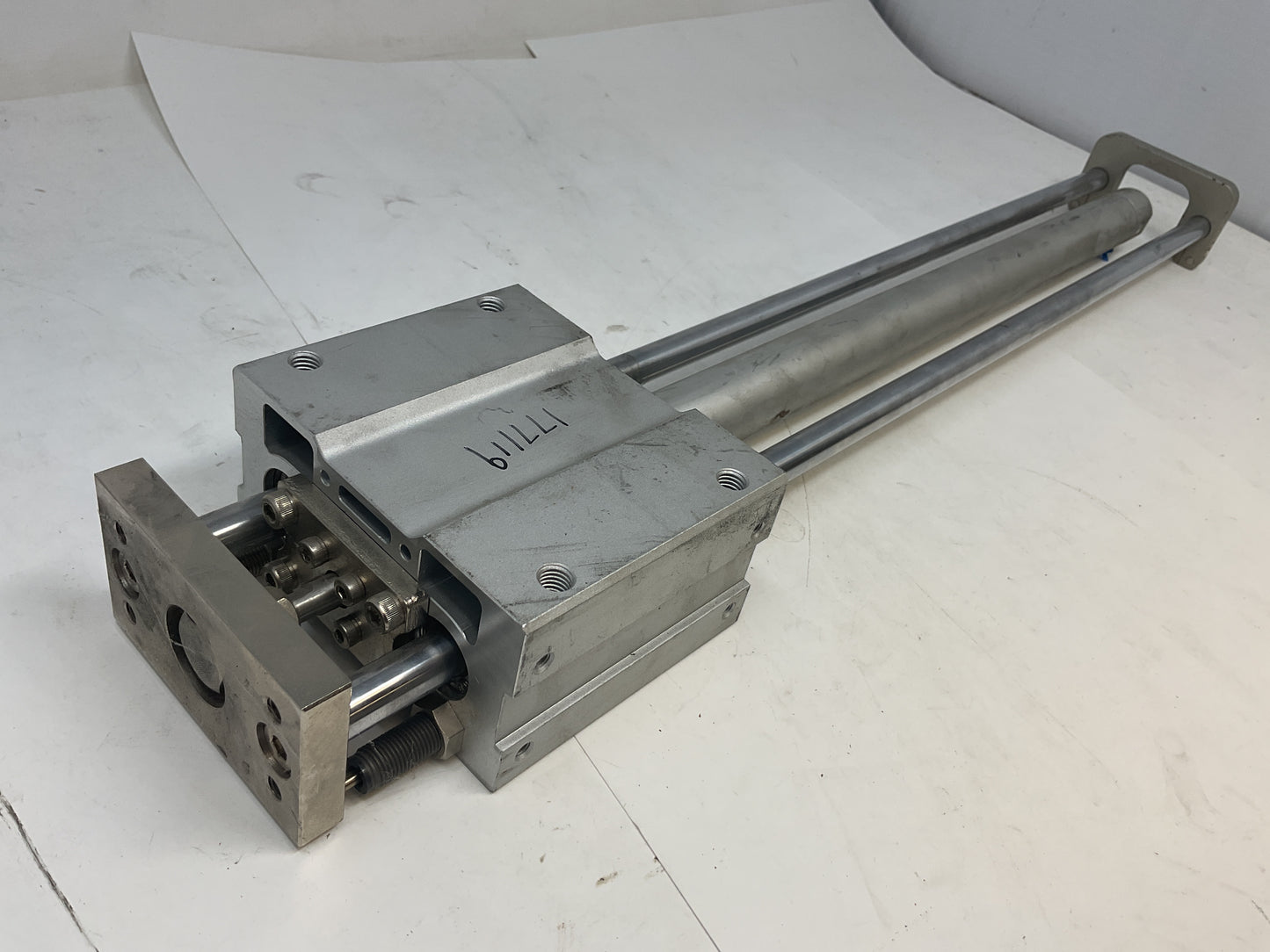 SMC MGGMB20-400  PNEUMATIC CYLINDER - PREOWNED
