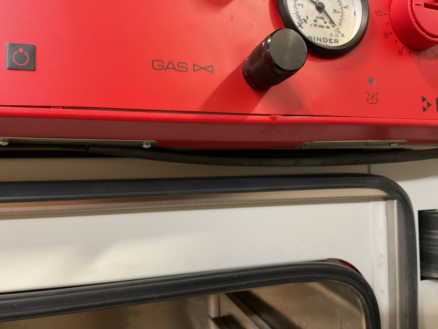 BINDER VACUUM OVEN VDL115 - FOR PARTS
