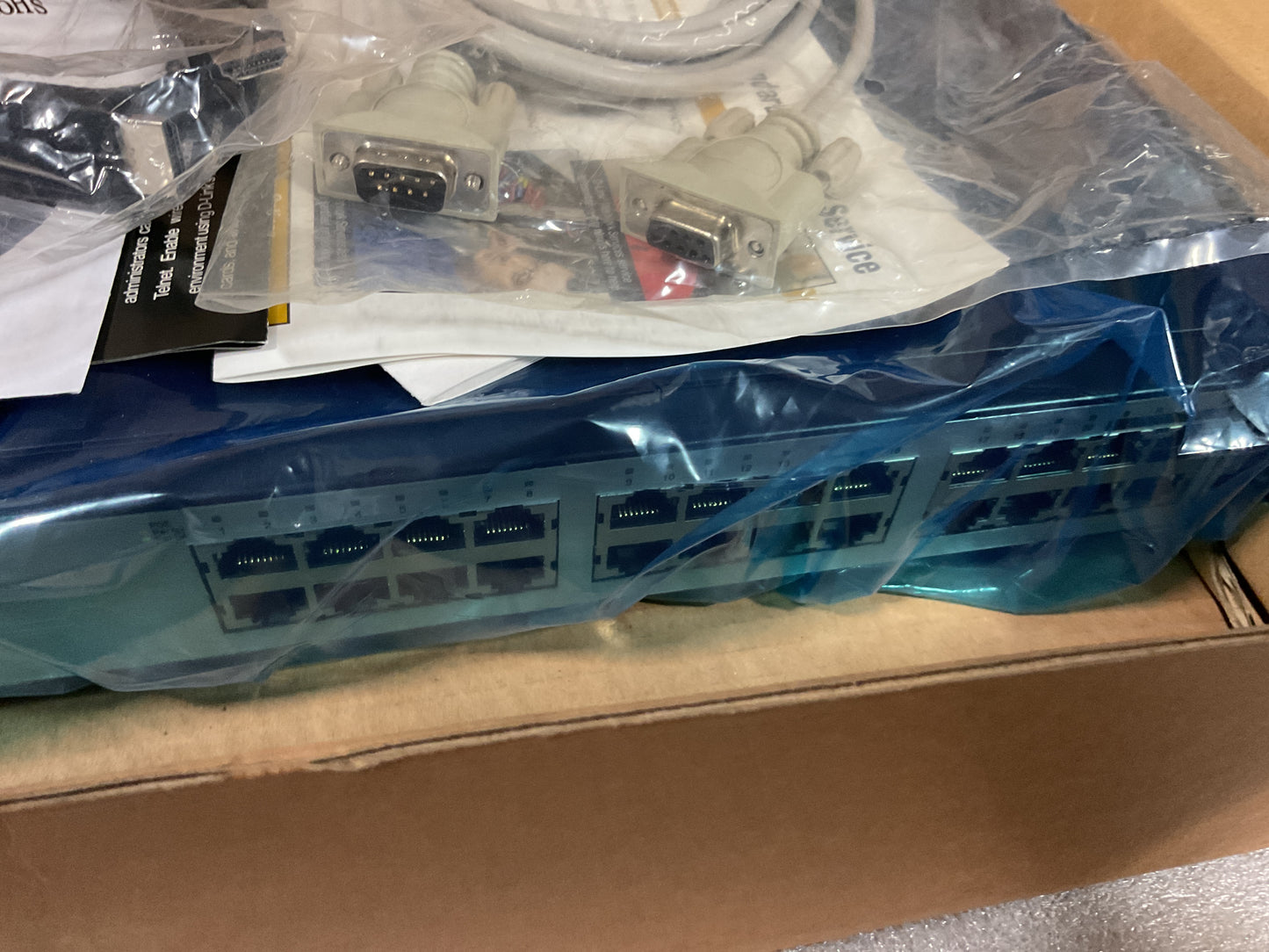 DLINK NETWORK SWITCH DGS-3100-24P - NOS