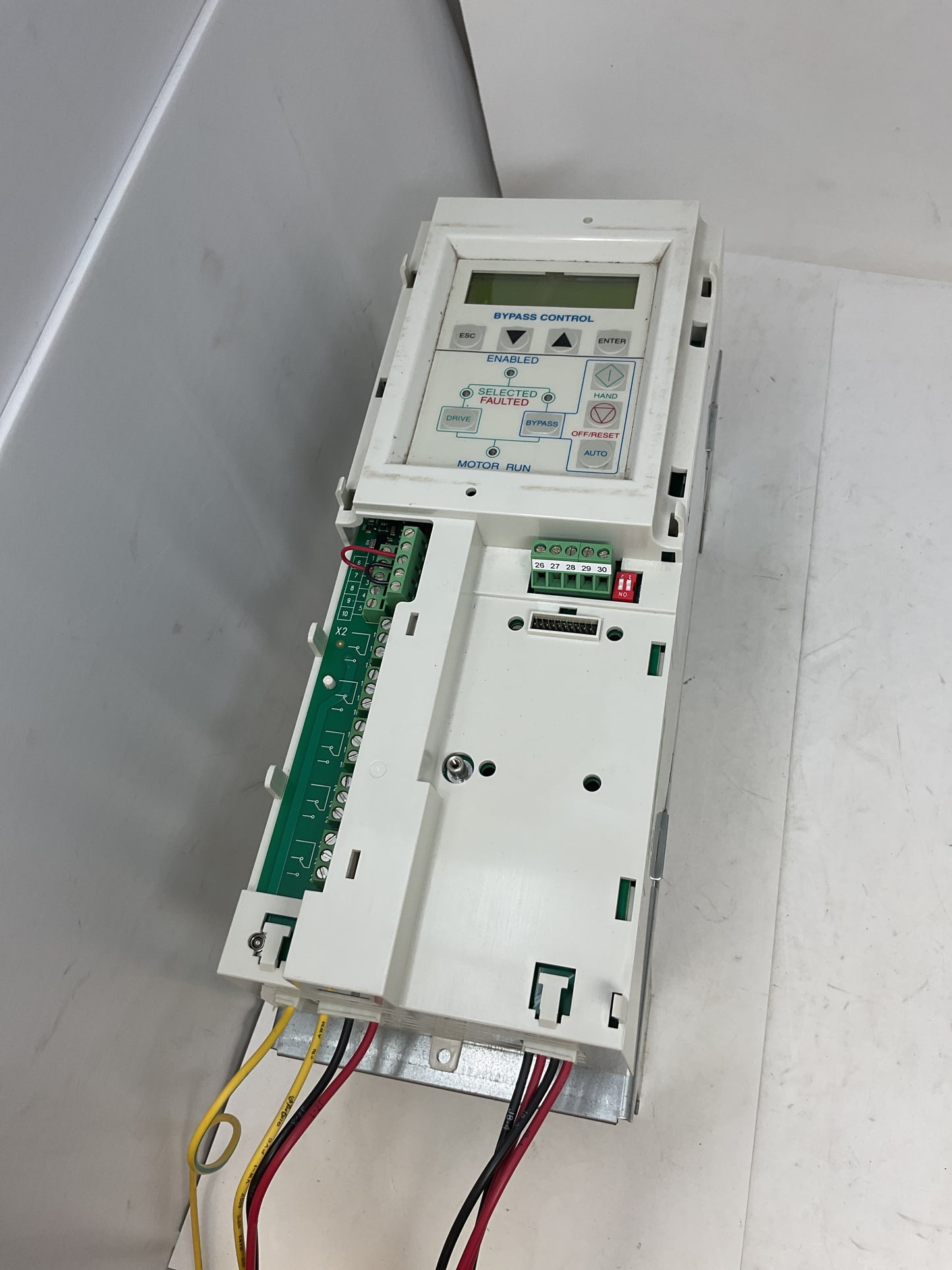 ABB HVAC DRIVE BYPASS CONTROLLER ACH-550-VCR-03A3-4+F267 - PREOWNED