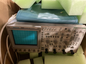 TEXTRONIX 2246A OSCILLOSCOPE 100mhz - PREOWNED