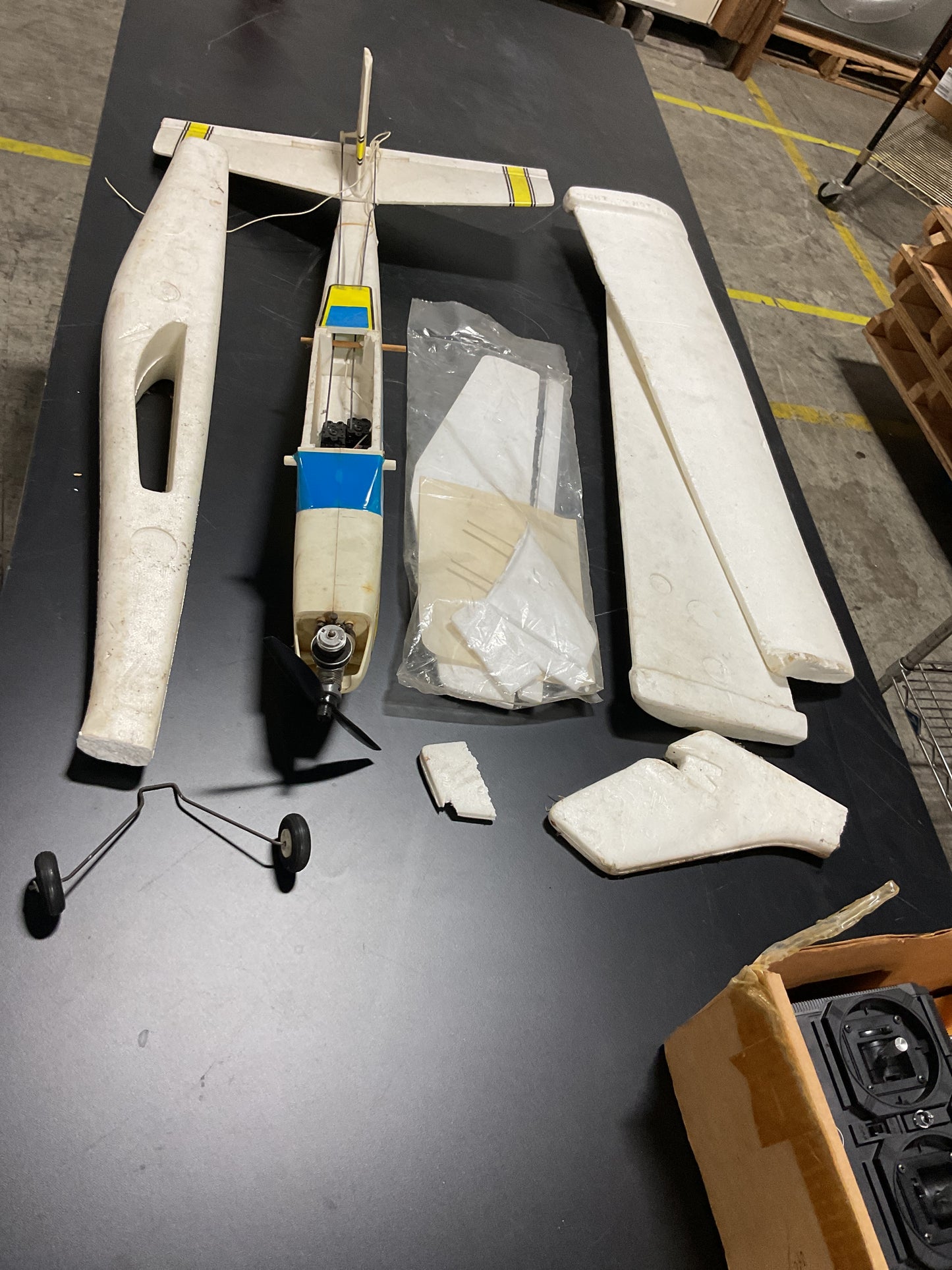 COX R/C "BEE" MODEL PLANE FOAM - FOR PARTS/REPAIR