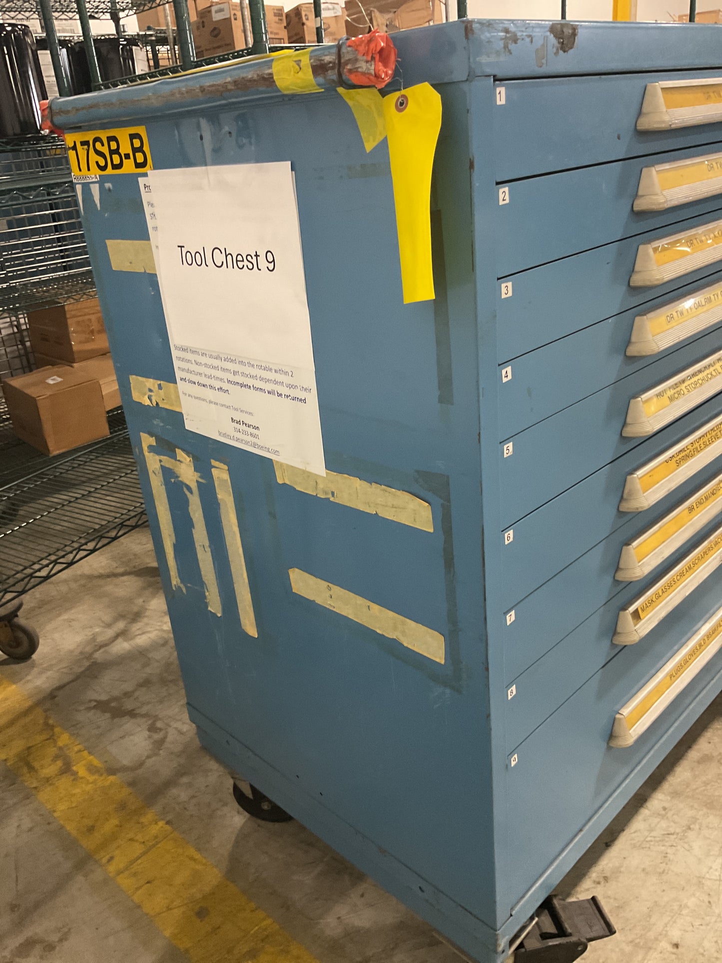 LYON WHEELED STORAGE CABINET TOOL BOX 9-DRAWER 45 X 28 X 50 STEEL BLUE USED 63