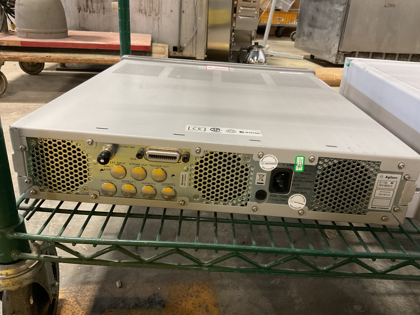AGILENT PATTERN GENERATOR N81110A - PREOWNED
