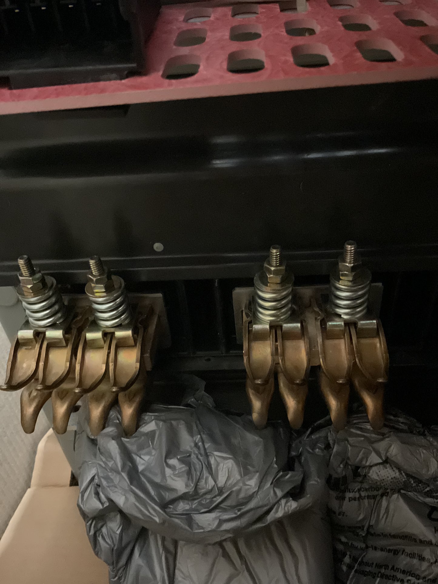 GE WAVE PRO BREAKER 1600A WPH-16 WE2GVQKF1XBBXX - NOS