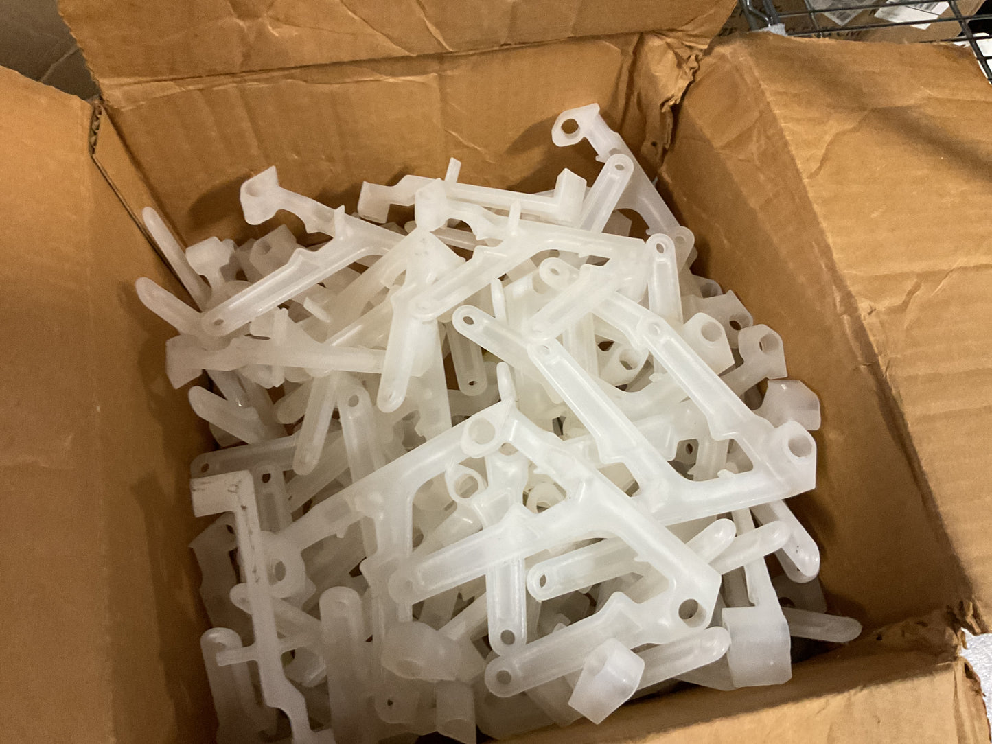 HOBART CONVEYOR LINKS AND PARTS PLASTIC MIXED 00-476373-00007 - PREOWNED