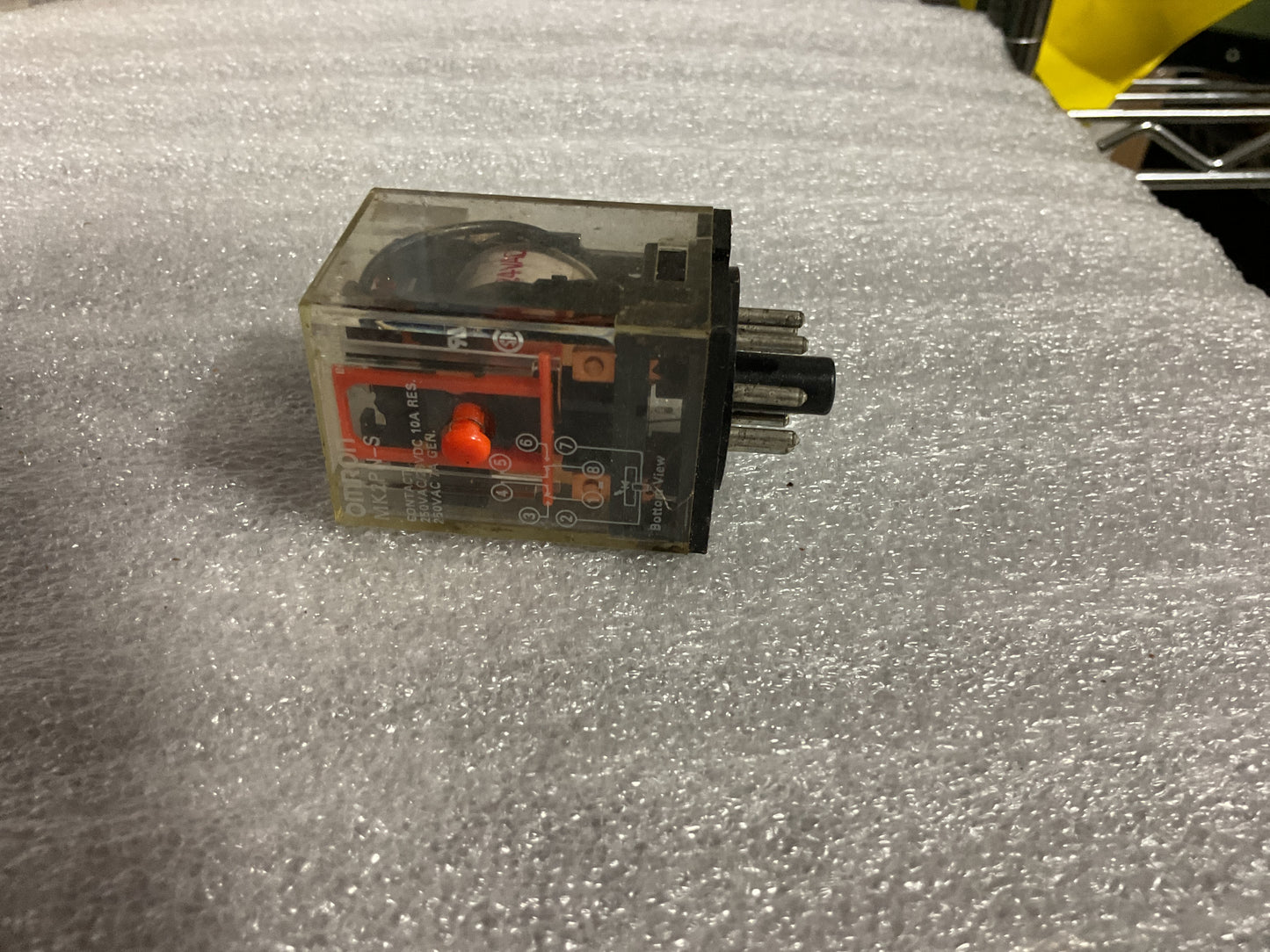 OMRON FUSE RELAY MK2PN-S -NOS