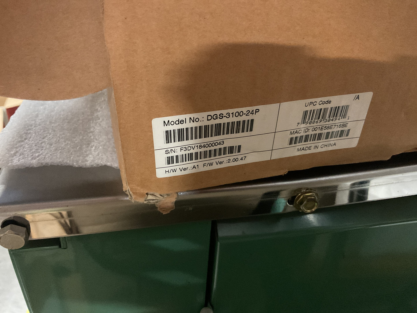 DLINK NETWORK SWITCH DGS-3100-24P - NOS