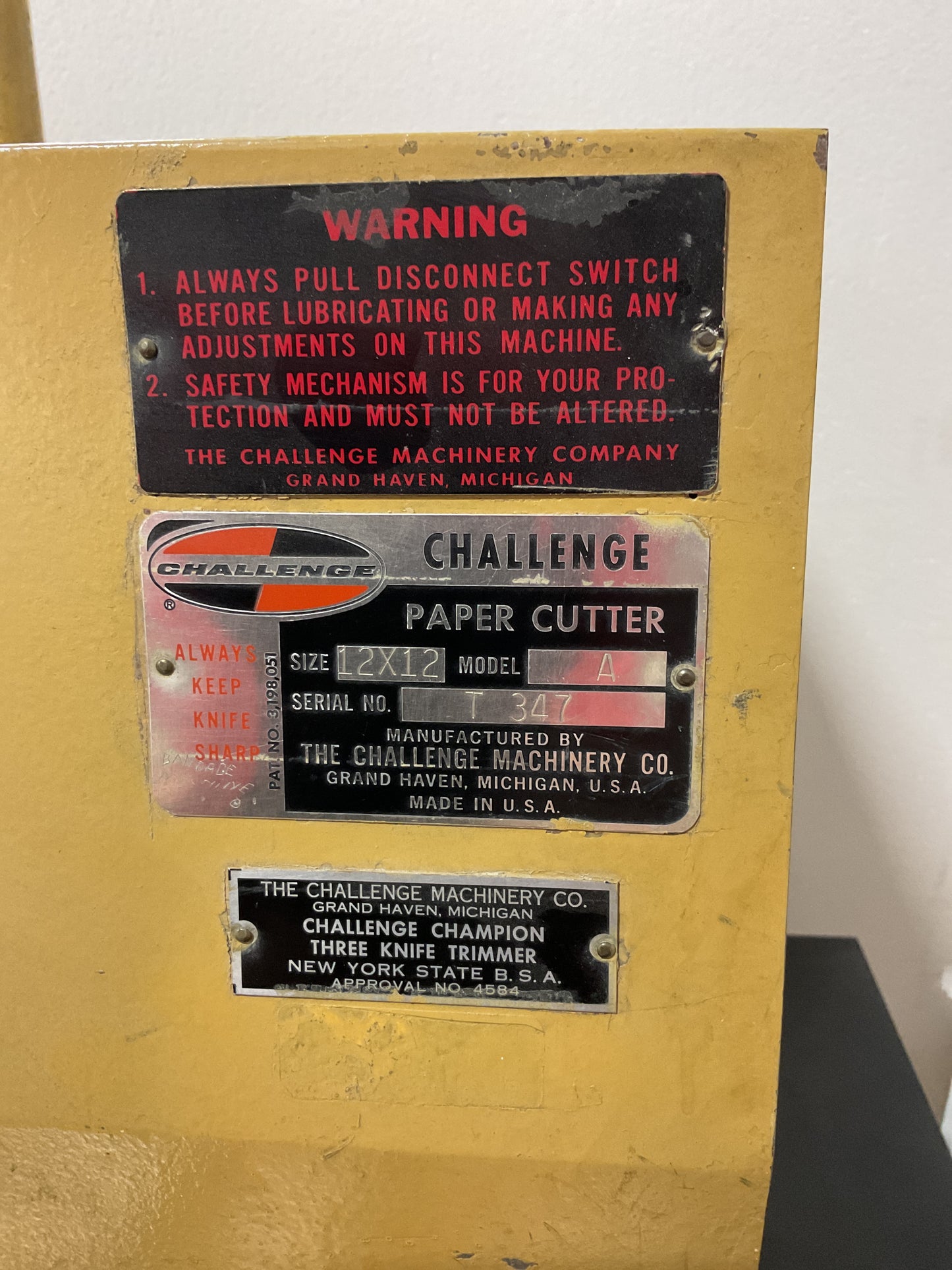 CHALLENGE 3-KNIFE PAPER CUTTER TRIMMER 12x12 MODEL A - PREOWNED